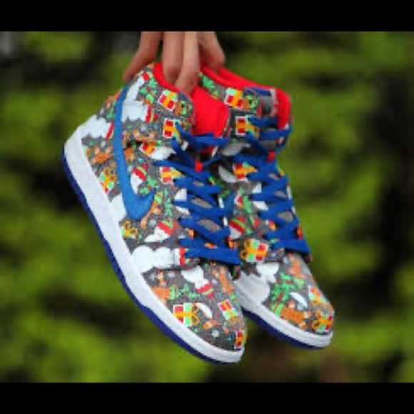 Nike SB Dunk High Concepts Ugly Christmas Sweater 2017 (GS) - Picture 3 of 3